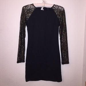 Little Black Dress XS